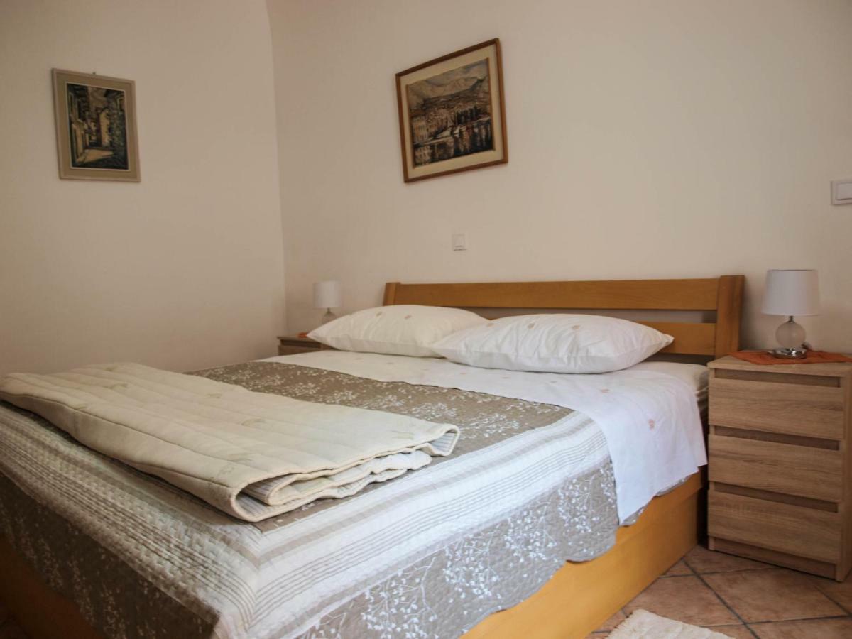 House Nataniel In Omis Near Sea公寓 外观 照片