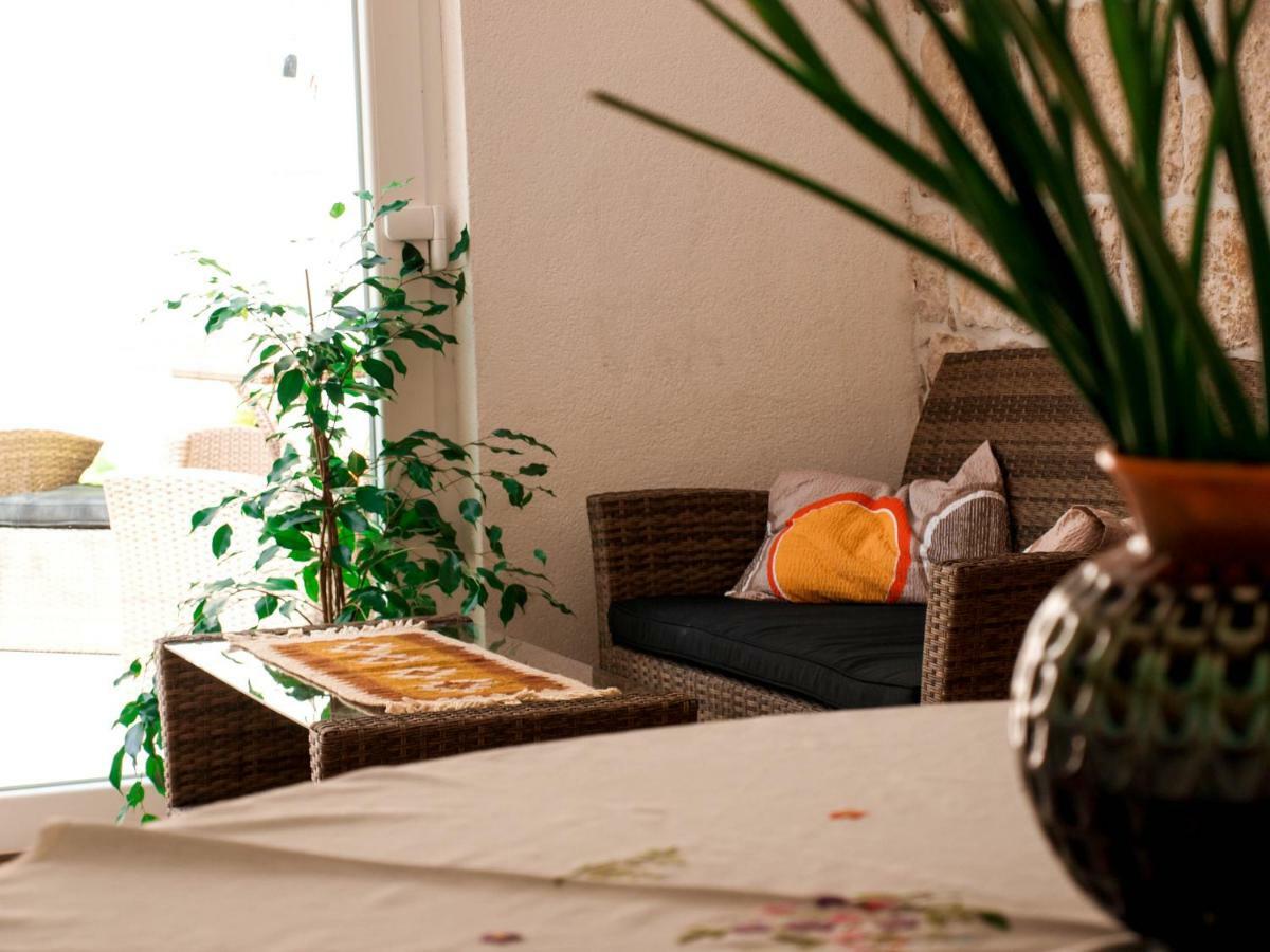 House Nataniel In Omis Near Sea公寓 外观 照片