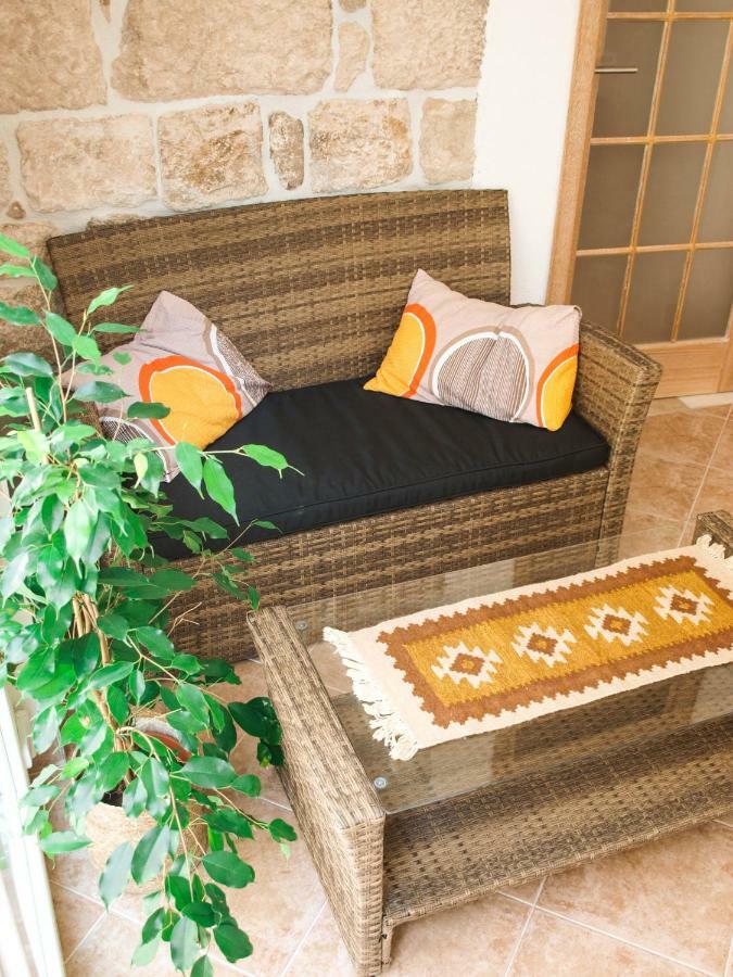House Nataniel In Omis Near Sea公寓 外观 照片