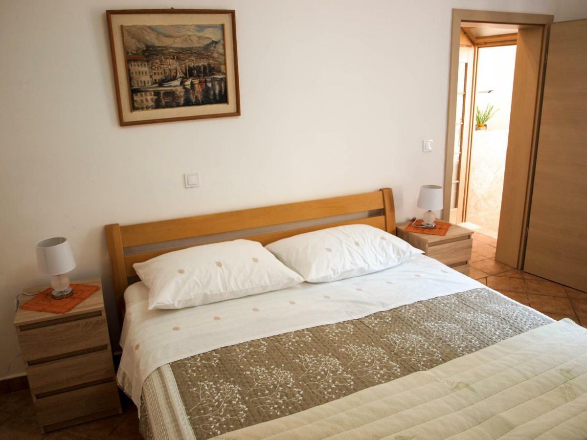 House Nataniel In Omis Near Sea公寓 外观 照片