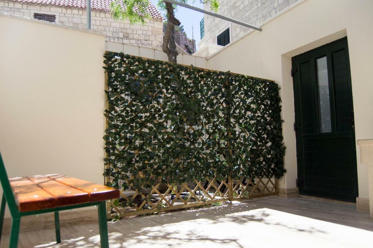House Nataniel In Omis Near Sea公寓 外观 照片